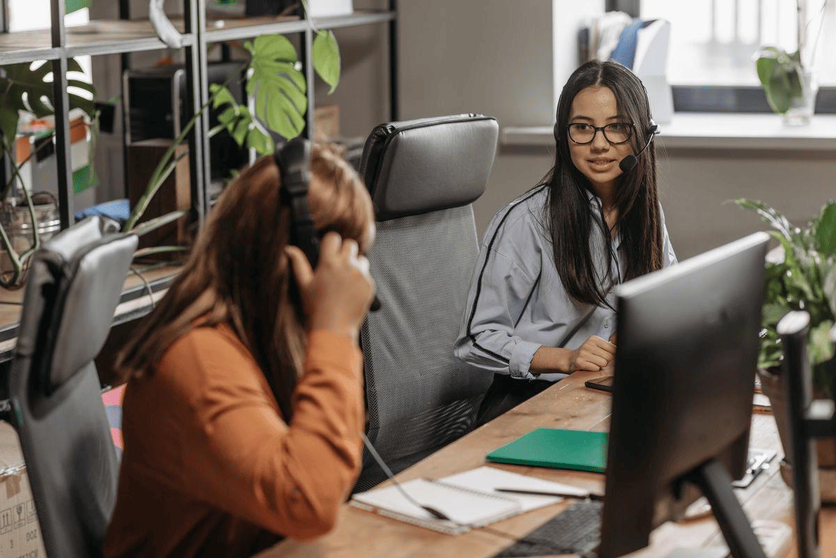 What to Check Before Booking a Meeting Room